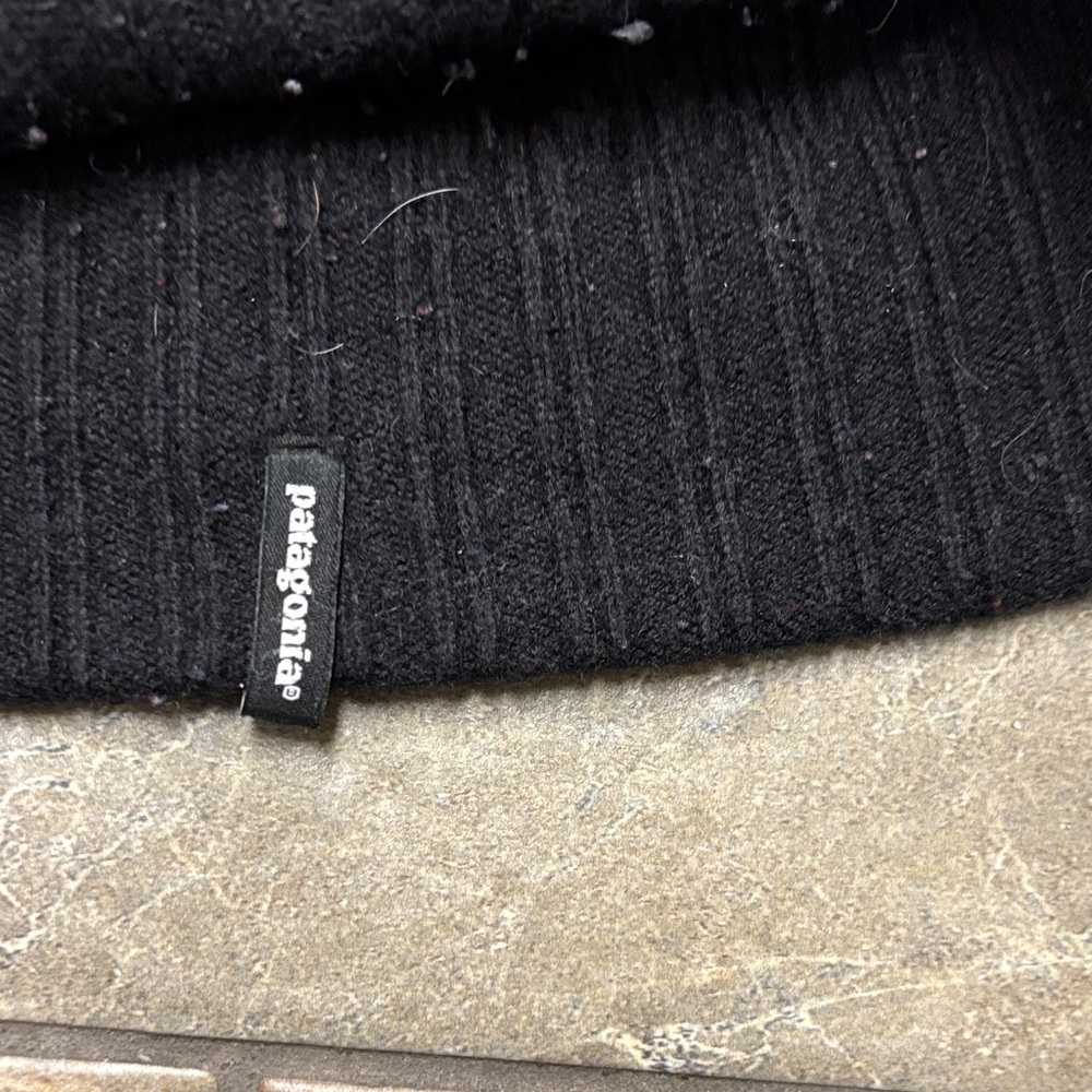 Patagonia wool hat - Picture 2 of 2